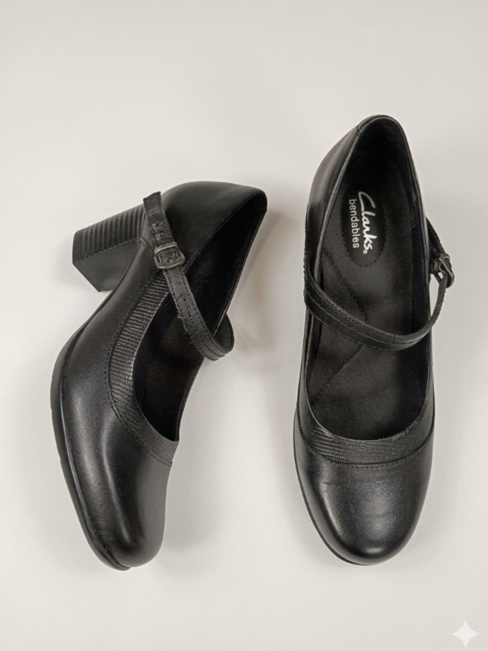 Clarks Bendables Black Mary Jane Pumps